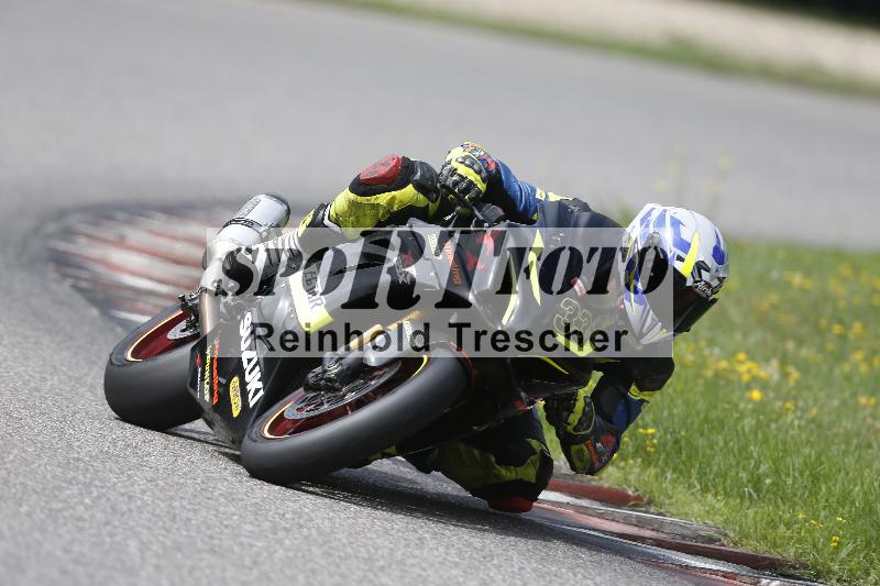 /37 28.07.2025 Dunlop Ride und Test Day ADR/Trackday Erfahren gelb Trackday schnell  rot/33
